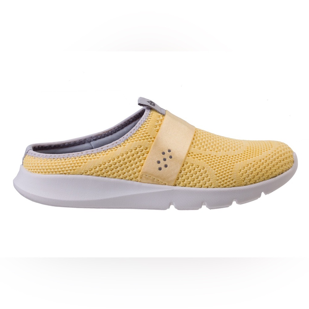 ❤️Spenco NWOT Halsey Slide in Pale Yellow.  Size 11.